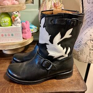 Frye Veronica Floral Black Leather Boots Size 8.5